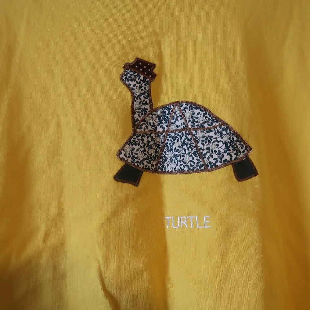 Fashion Brand Company Tommy Tee in Yellow Turtle 2x - Picture 2 of 4
